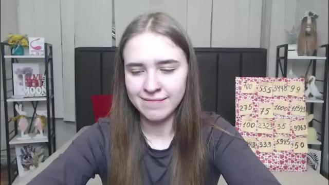 Image 7 of laurahlot Stream on Chaturbate on 1 month ago