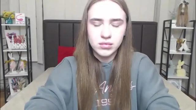 Image 11 of laurahlot Stream on Chaturbate on 1 month ago