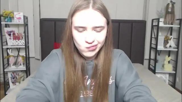 Image 12 of laurahlot Stream on Chaturbate on 1 month ago