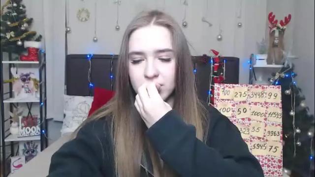 Image 8 of laurahlot Stream on Chaturbate on 25 days ago