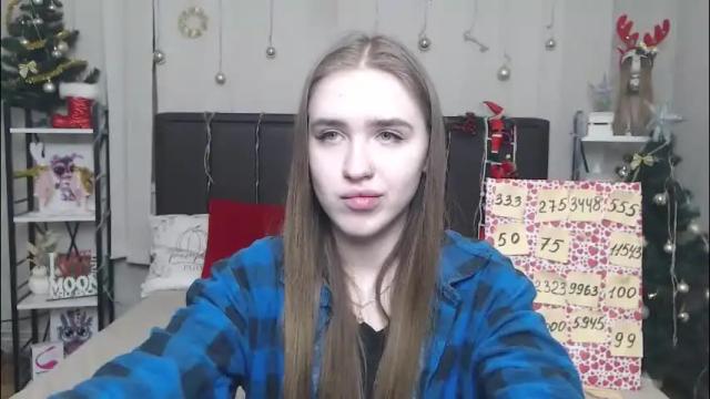 Image 10 of laurahlot Stream on Chaturbate on 24 days ago