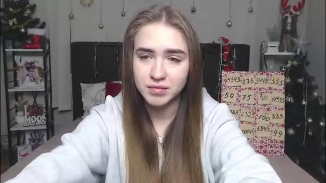 Image 10 of laurahlot Stream on Chaturbate on 10 days ago