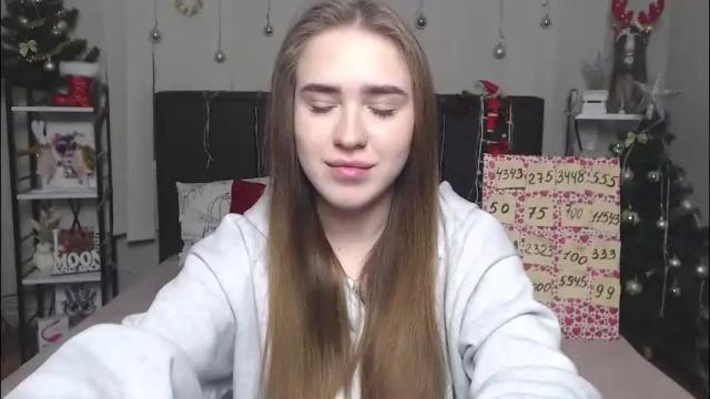 Image 12 of laurahlot Stream on Chaturbate on 10 days ago