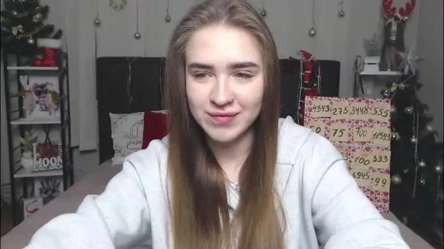 Image 2 of laurahlot Stream on Chaturbate on 10 days ago