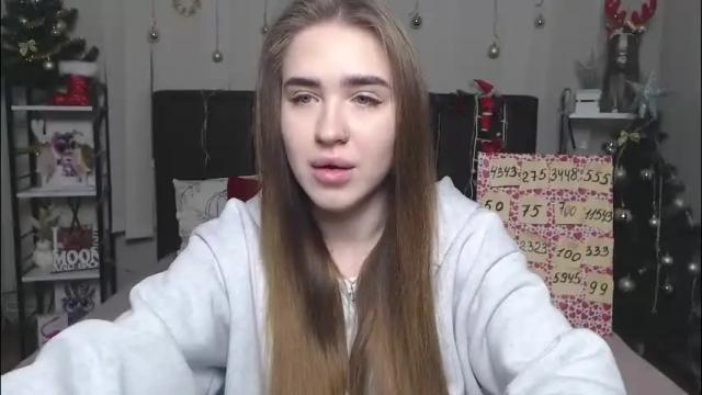 Image 7 of laurahlot Stream on Chaturbate on 10 days ago