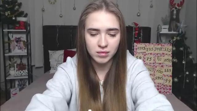 Image 8 of laurahlot Stream on Chaturbate on 10 days ago