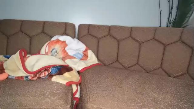 Image 12 of lauralye1983 Stream on Chaturbate on 21 months ago