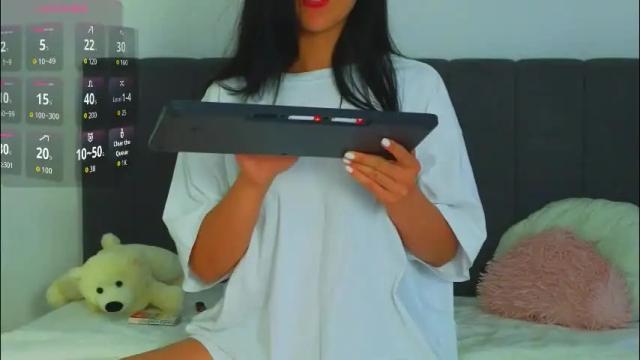 Image 8 of lauramirage Stream on Chaturbate on 1 month ago