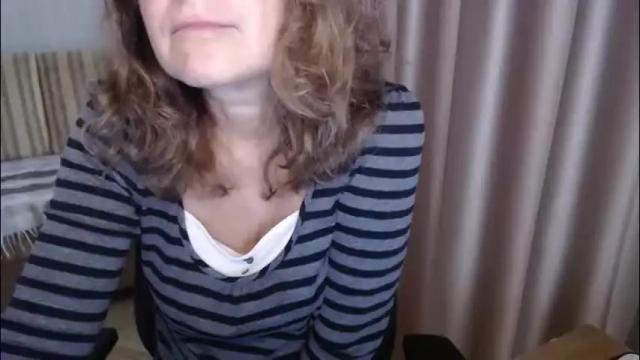 Image 8 of lauraoven1 Stream on Chaturbate on 5 months ago