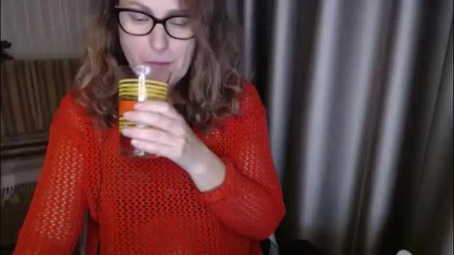 Image 3 of lauraoven1 Stream on Chaturbate on 3 months ago