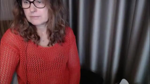 Image 4 of lauraoven1 Stream on Chaturbate on 3 months ago