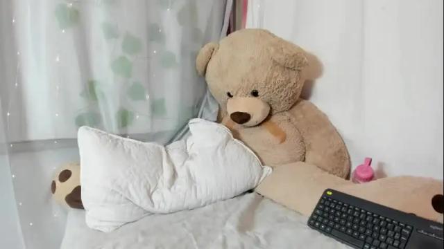 Image 11 of laure_li Stream on Chaturbate on 1 month ago