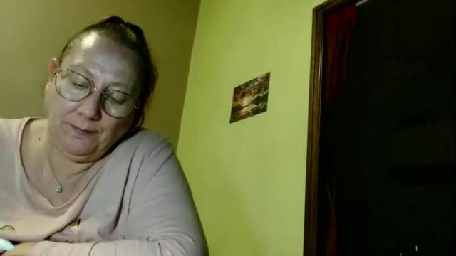Image 10 of laureanne50 Stream on Chaturbate on 2 months ago