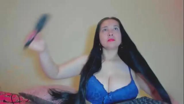Image 6 of laureen777 Stream on Chaturbate on 4 months ago