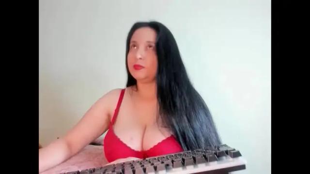 Thumbnail 1, laureen777's Stream at Chaturbate, 3 months ago