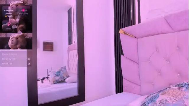 Image 6 of laurem_paulette Stream on Chaturbate on 1 month ago