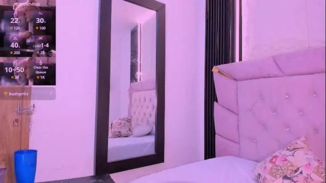 Thumbnail 3, laurem_paulette's Stream at Chaturbate, 1 month ago