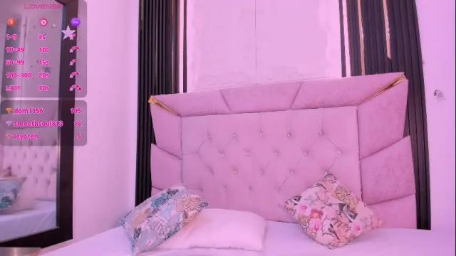 Thumbnail 1, laurem_paulette's Stream at Chaturbate, 28 days ago