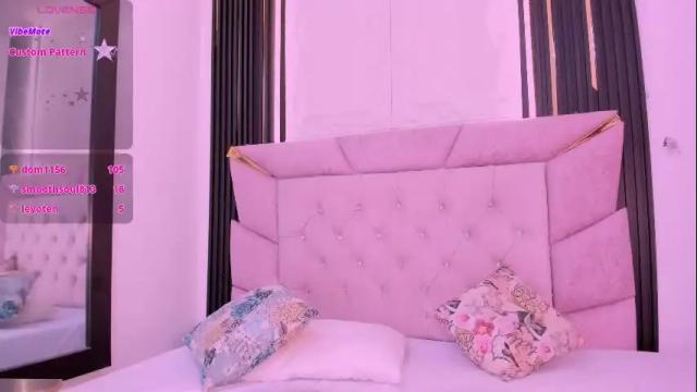 Image 2 of laurem_paulette Stream on Chaturbate on 29 days ago