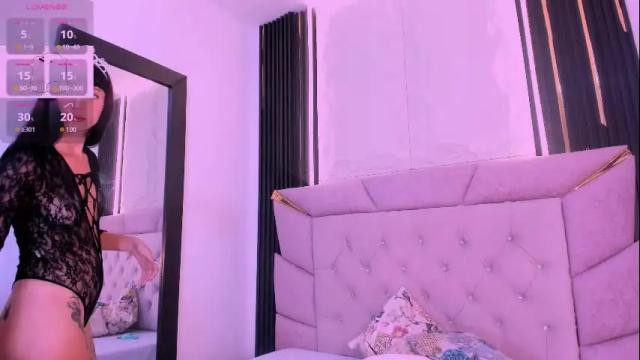 Image 6 of laurem_paulette Stream on Chaturbate on 2 days ago