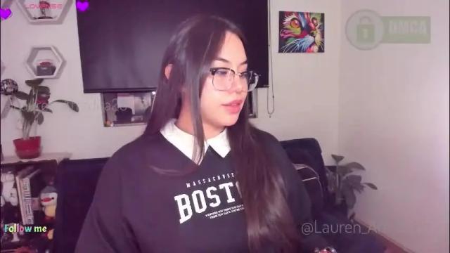 Image 2 of lauren_afrodita Stream on Chaturbate on 1 month ago