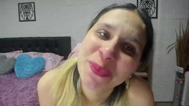 Image 7 of lauren_ashlee Stream on Chaturbate on 14 months ago
