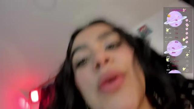 Image 3 of lauren_camila1 Stream on Chaturbate on 4 months ago