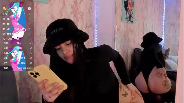 Thumbnail 2, lauren_camila1's Stream at Chaturbate, 1 month ago