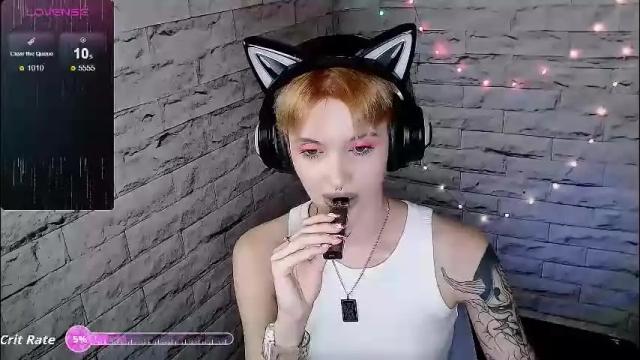 Image 12 of lauren_raquel Stream on Chaturbate on 1 month ago