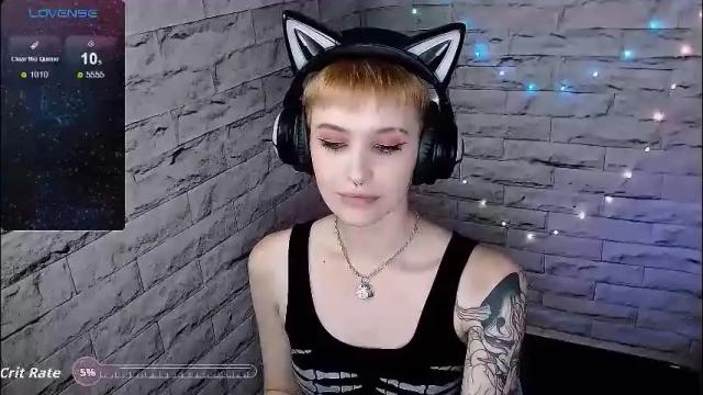 Image 10 of lauren_raquel Stream on Chaturbate on 1 month ago