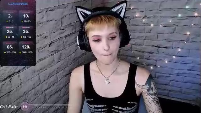 Image 11 of lauren_raquel Stream on Chaturbate on 1 month ago