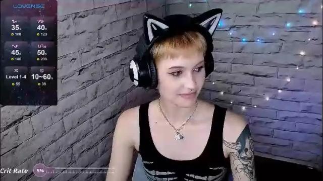 Image 12 of lauren_raquel Stream on Chaturbate on 1 month ago