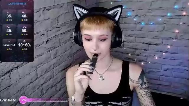 Image 4 of lauren_raquel Stream on Chaturbate on 1 month ago