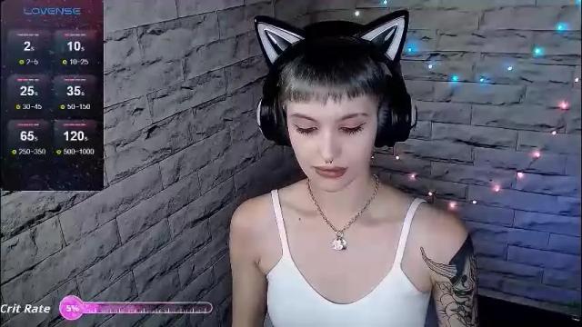 Image 12 of lauren_raquel Stream on Chaturbate on 1 month ago