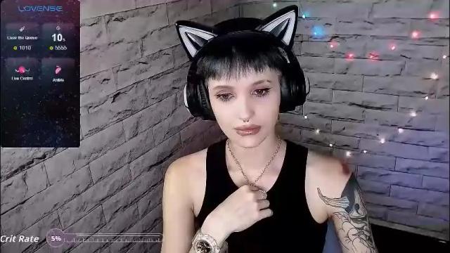 Image 12 of lauren_raquel Stream on Chaturbate on 1 month ago