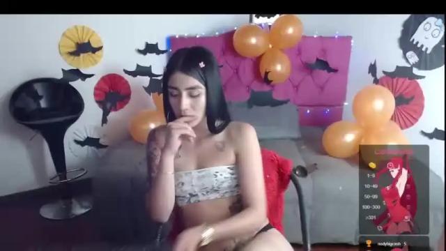 Image 6 of lauren_rous Stream on Chaturbate on 21 months ago