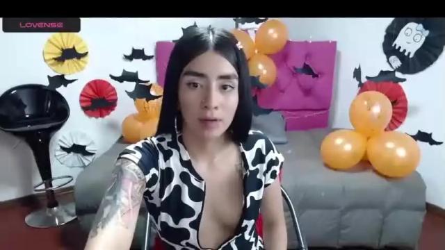 Image 11 of lauren_rous Stream on Chaturbate on 21 months ago
