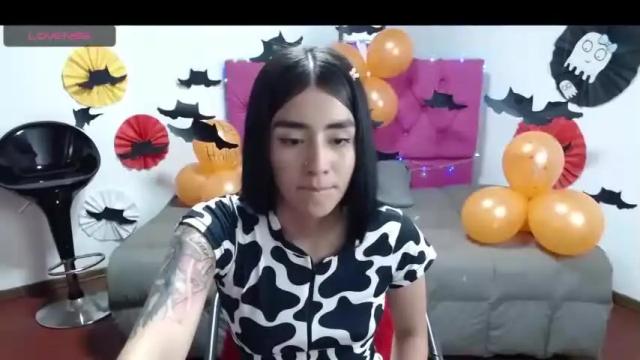 Image 8 of lauren_rous Stream on Chaturbate on 21 months ago