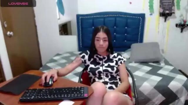 Image 6 of lauren_rous Stream on Chaturbate on 20 months ago