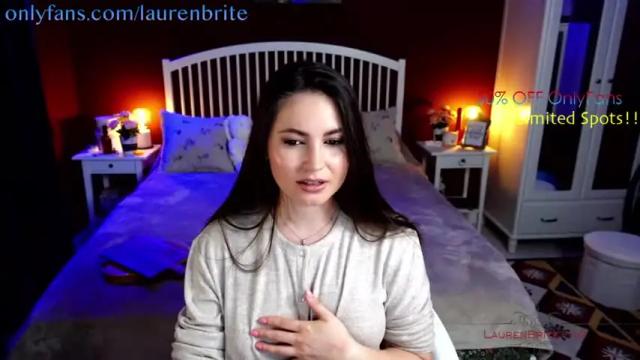 Image 2 of laurenbrite Stream on Chaturbate on 15 months ago