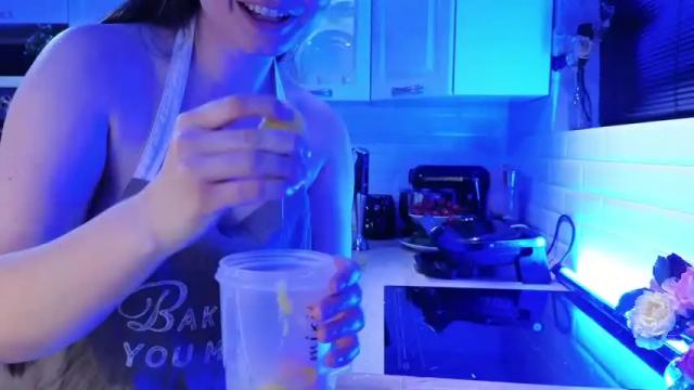 Image 12 of laurenbrite Stream on Chaturbate on 27 days ago