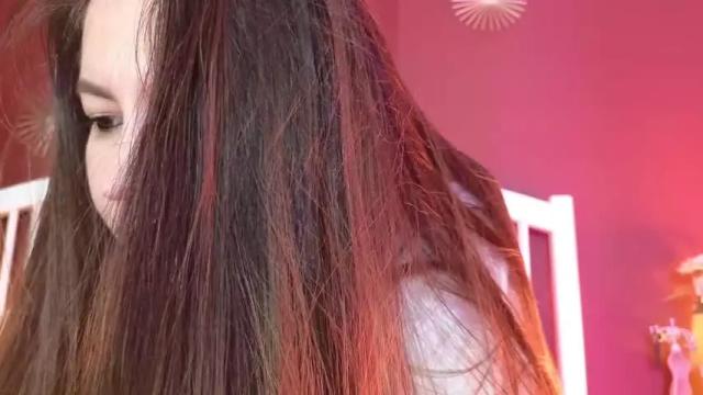 Image 2 of laurenbrite Stream on Chaturbate on 6 days ago