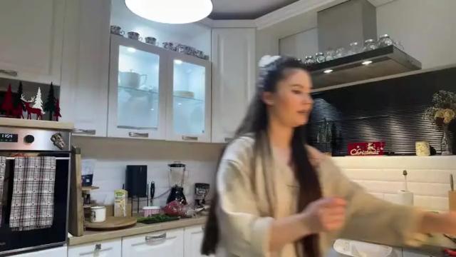 Image 4 of laurenbrite Stream on Chaturbate on 26 days ago