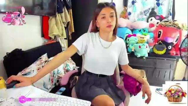 Image 10 of laurencesophiets Stream on Chaturbate on 1 month ago