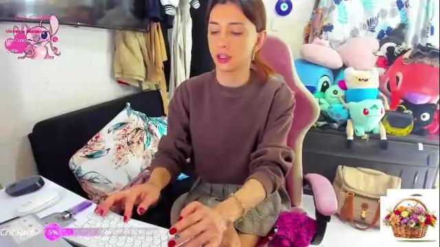 Image 2 of laurencesophiets Stream on Chaturbate on 1 month ago
