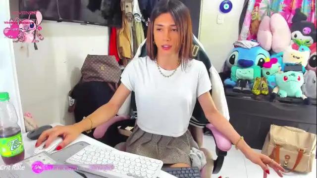 Image 6 of laurencesophiets Stream on Chaturbate on 12 days ago