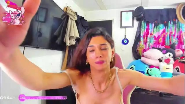 Image 8 of laurencesophiets Stream on Chaturbate on 6 days ago