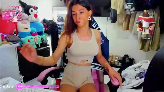 Image 11 of laurencesophiets Stream on Chaturbate on 1 month ago