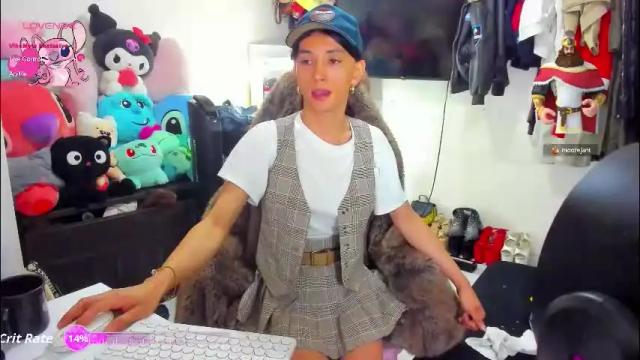Image 11 of laurencesophiets Stream on Chaturbate on 1 month ago