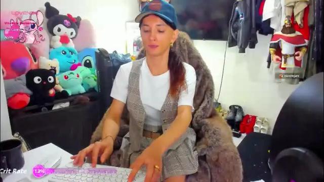 Image 3 of laurencesophiets Stream on Chaturbate on 1 month ago